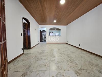 Casa para Venda, em Teres�polis, bairro Nossa Senhora de F�tima, 2 dormit�rios, 3 banheiros, 1 su�te, 6 vagas